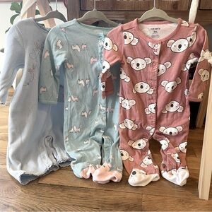Carters 9month baby girl Pajama set